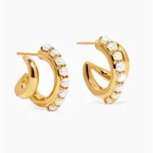 Missoma Claw Studded Pearl Double Hoop Earrings in 18kt Gold Plating